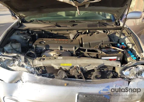 2004 Toyota Camry Le from USA, damaged, VIN 4T1BE32K44U302816